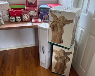 angel figurines in box