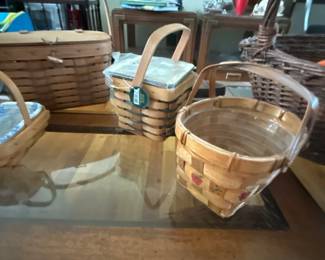 baskets