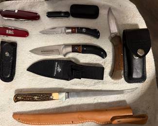 Assorted Knives