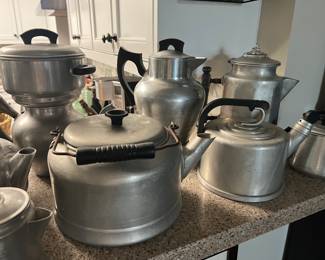 More Vtg Aluminum Coffee/Tea Pots/Kettles