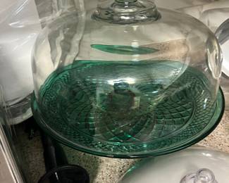 Green Glass Cake Plate w/Lid