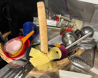 All Sorts of Kitchen Helpers