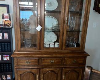 China Cabinet with Light