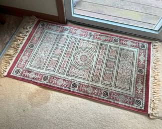 158 Poly 2 X 4 Area Rugmin