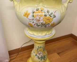 158 Vintage Porcelain Jardineremin