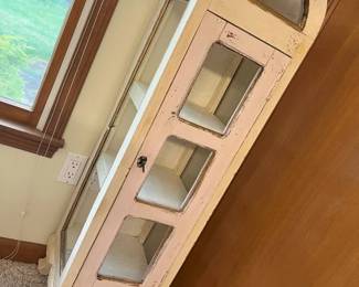 158 Rustic Locking Dome Display Cabinetmin
