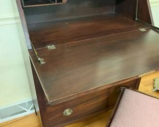 158 Landstrom Mahogany Vintage Secretary Detailmin