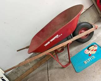 158 True Temper Metal Wheelbarrowmin