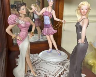 158 Lenox Porcelain Figurine Detailmin