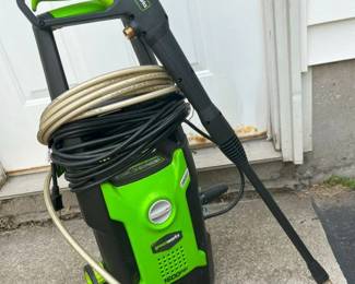 158 Greenworks 1600 PSI Pressure Washermin