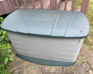 158 Rubbermaid Deck Storage Boxmin