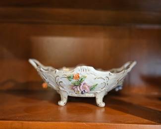 Ceramic dish