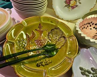 I LOVE this vintage green color!!!