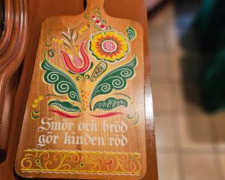 Wooden cutting board for decoration 