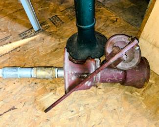 Vintage Red Jacket Mfg. Co.  Cast Iron Water Pump