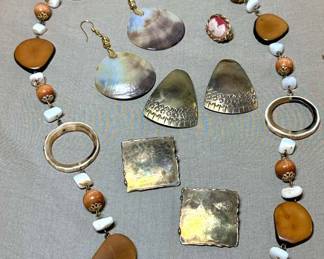 Earrings M Sutton Dizan Signed Other Pieces
