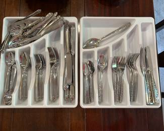 Rogers Bros. Stainless Flatware/Towle Stainless Flatware (8 Place Settings w/Serving Pieces)