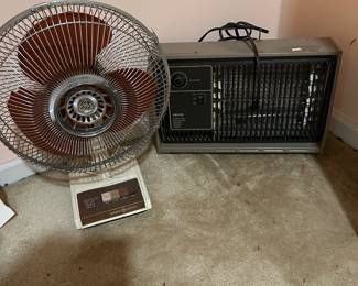Oscillating Table Fan/Electric Floor Heater