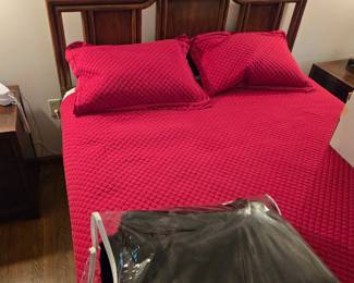Matching bed with the bedroom set - Time to upgrade your bedroom or guest bedroom