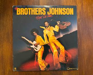 The Brothers Johnson* – Right On Time / SP-4644