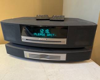 Bose Wave music system MODEL AWRCC1 with Bose Wave music system Multi-CD Changer Accessory