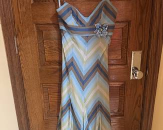 Women's BCBG Max Azria Silk Chevron Dress Size 0