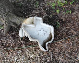 Texas Birdbath (as is)