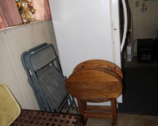 TV Trays/Chairs