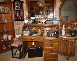 Oak Roll Top Desk