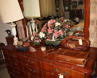 Dresser w/ Mirror