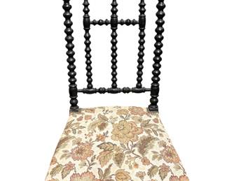 Antique prei dieu (prayer kneeler)
Located at store- no appointment needed