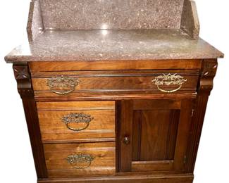 Antique marble top chest
Located in Thibodaux- appointment needed