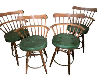 Set of 4 barstools
Located in Thibodaux- appointment needed