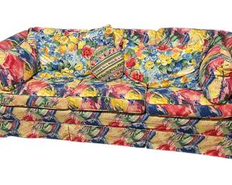 Custom upholstered sleeper sofa
Located in Houma- appointment needed
