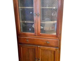 Rolling cabinet
Located at store- no appointment needed