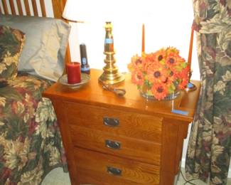 Oak Night Stands