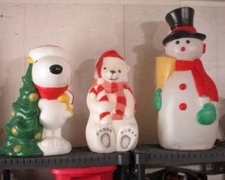 Snoopy Christmas Tree Blow Mold