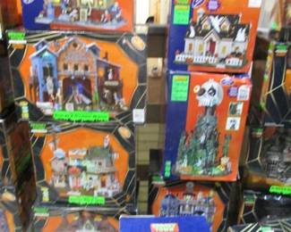 Lemax  Spooky Town Halloween Village