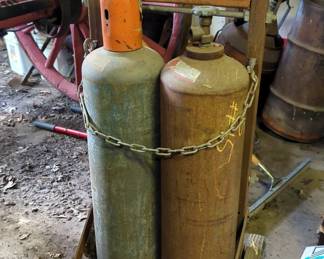 Welding Tanks In Rolling Cart