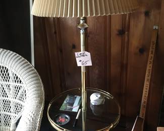 Glass lamp table