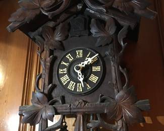 Working coo coo clock. 