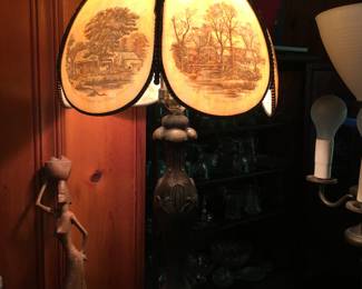 Curie & Ives Cast iron Lamp