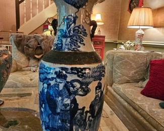 Antique 19th c. Chinese Blue & White Nanking Crackle Glaze Vase