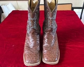 PRE-SALE item: Full quill ostrich boots. Tony Lama - Size 11.