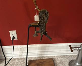 Rogar Estate Wine Openers, Brass Bronze Table Top with wood stand corkscrew.