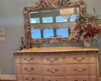 PRESALE: Henredon Visage Collection Mirror is not attached to the dresser. 69.75 (w) x 55" (t) Dresser 84.5" x 23" (deep) x 42 (h)