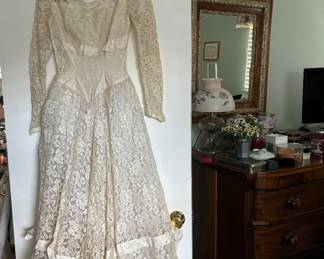 Vintage wedding dress