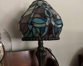 Stained glass lamp