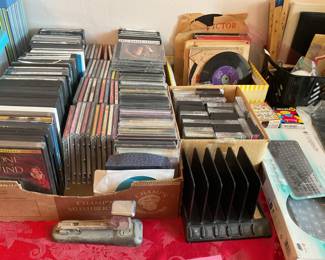 DVD & cds