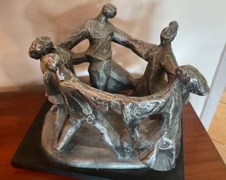 “Hora Dance Group”